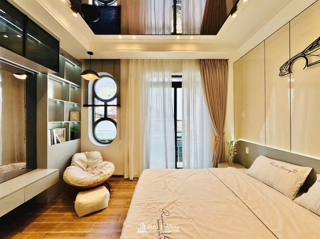 Xây mới và bàn giao nhà phố hiện đại – Chìa khóa trao tay cho anh hưng - tại Quận 7